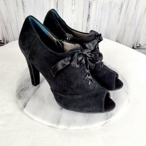 14th and Union Kristie Lea Suede Peep Toe Heels